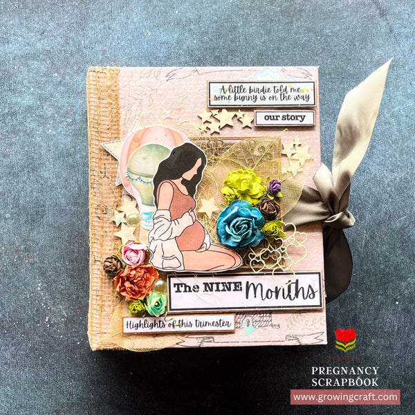 Mom to be - Pregnancy Scrapbook - The Nine Months